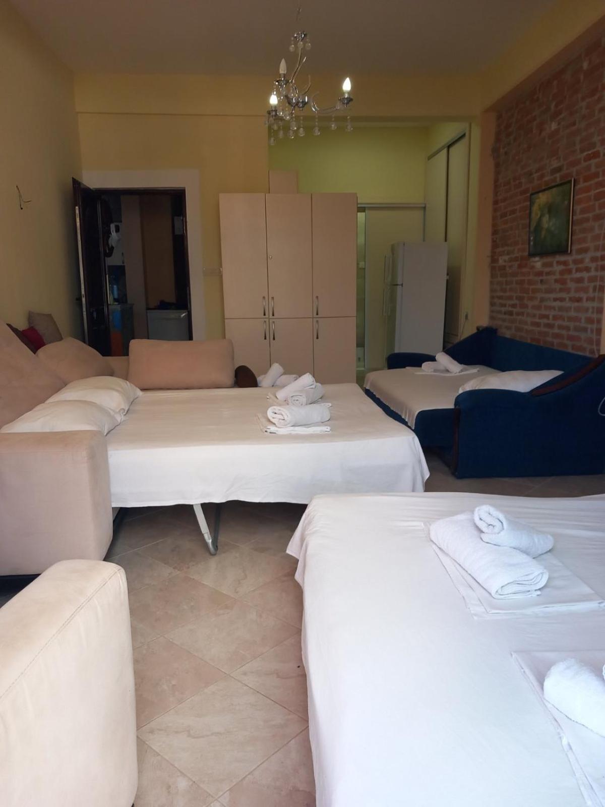 White Hills Apartments Будва Екстер'єр фото